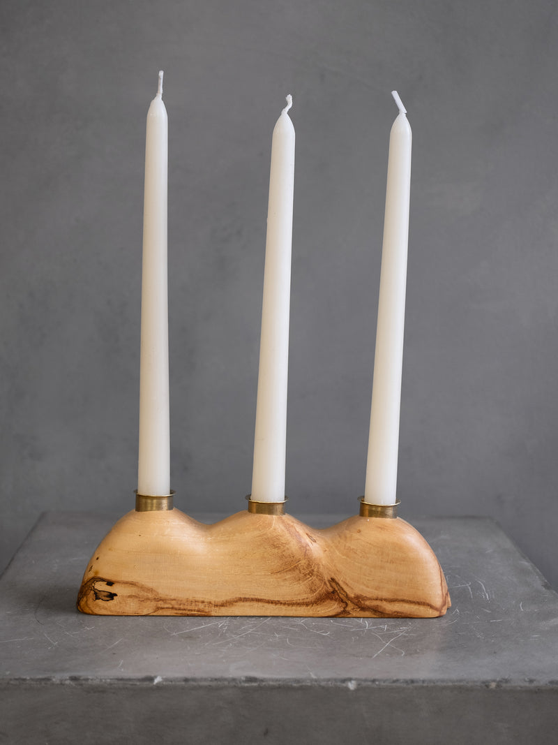 TRIPLE FLOW CANDLEHOLDER