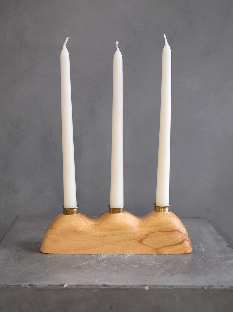 TRIPLE FLOW CANDLEHOLDER