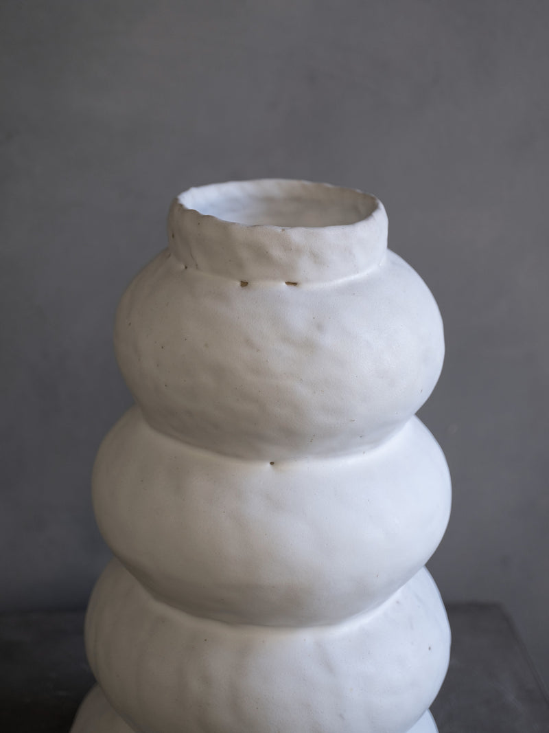 GISELLE HICKS WHITE CURVE STACK