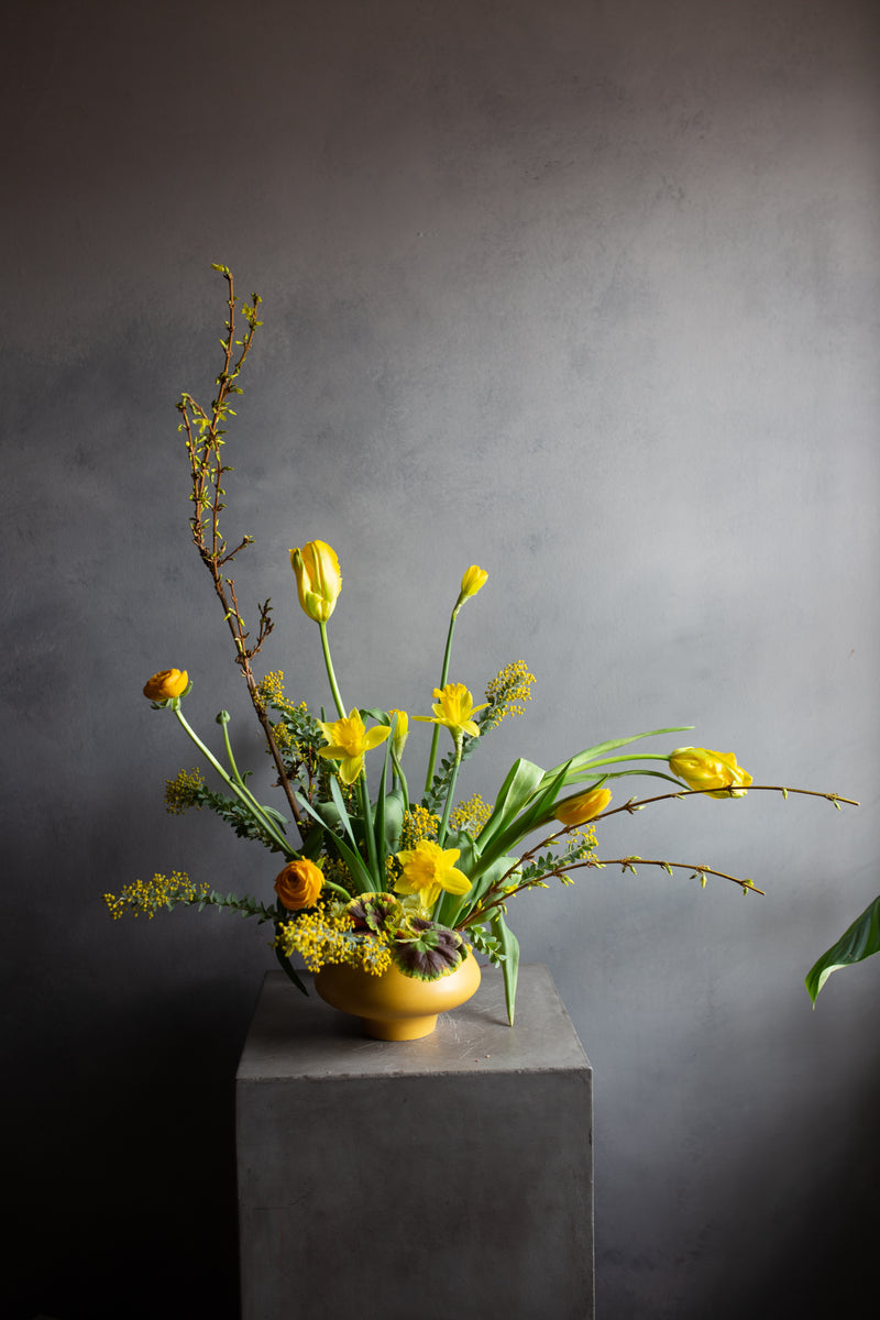MOTHER'S DAY VASE ARRANGEMENT PRE-ORDER