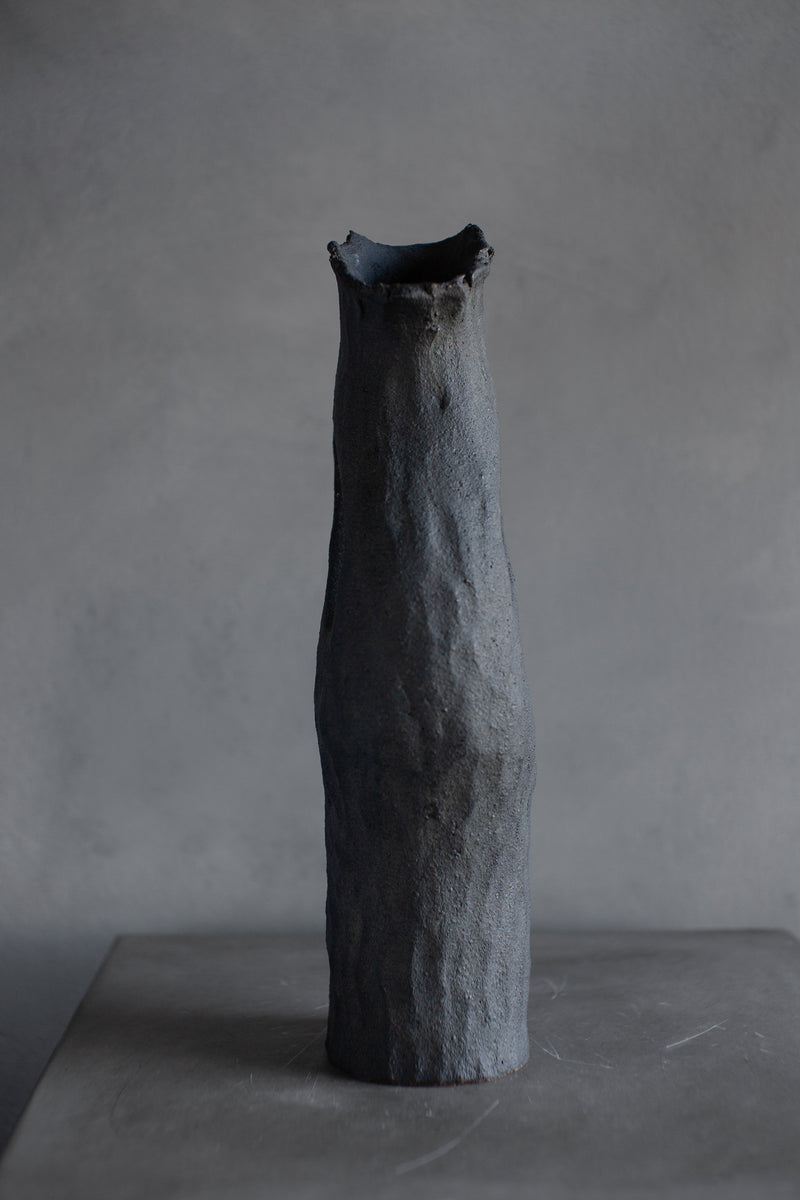 ONISHI VASE No. 16