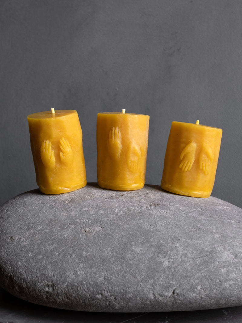 HAND CANDLE